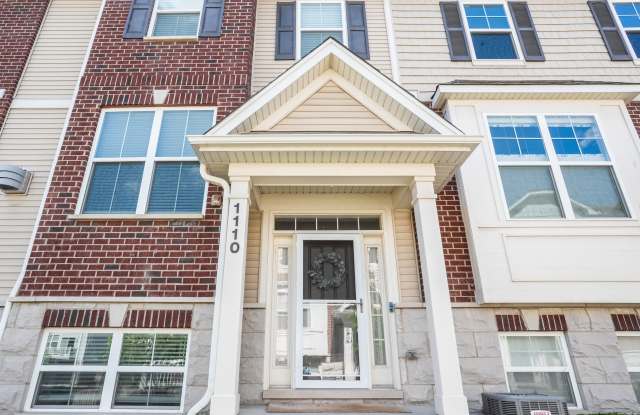 1110 Evergreen Avenue photos photos