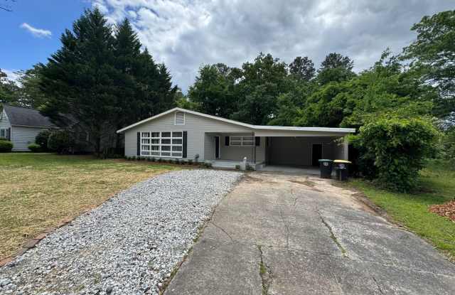 Nice 3/2 House in Summerville Park- $1,795 photos photos