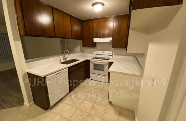 115 W 5th Ave - 115 West 5th Avenue, Escondido, CA 92025