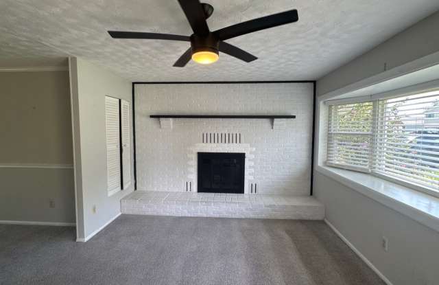 6628 Pheasant Dr Gallery 2