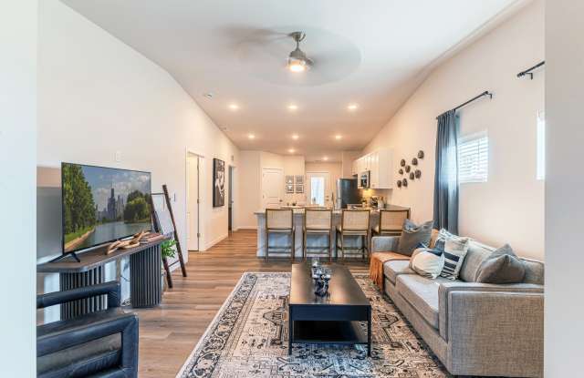 147 Spartan Circle Gallery 4
