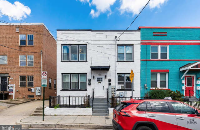 1825 PROVIDENCE STREET NE photos photos