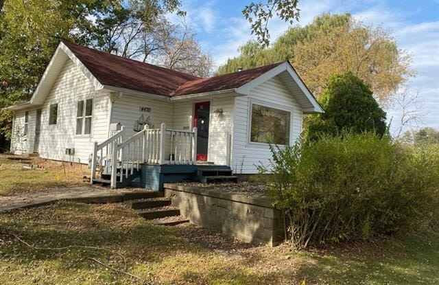 4607 M 36 Road E - 4607 Michigan 36, Livingston County, MI 48169