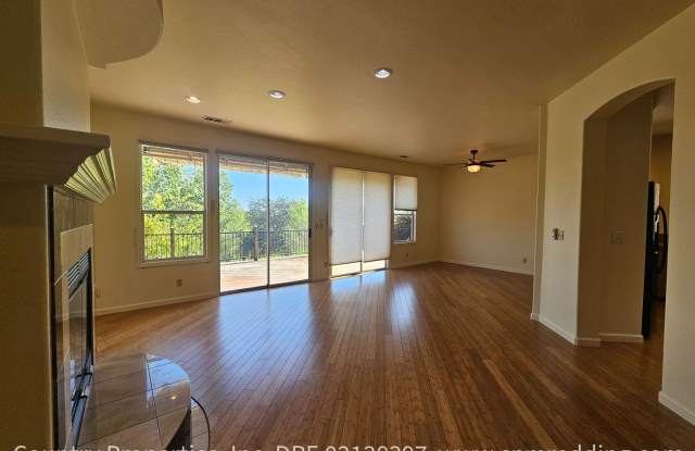 Custom River Ridge Home with Views Available Now! Gallery 4