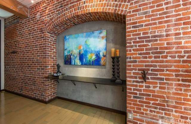 461 2nd Street Gallery 2