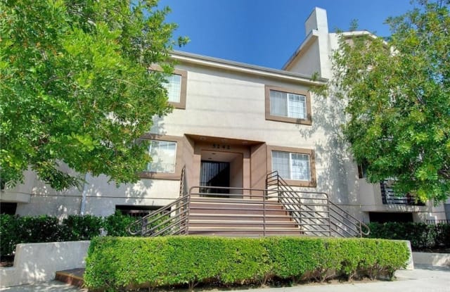 5242 Kester Avenue - 5242 Kester Avenue, Los Angeles, CA 91403