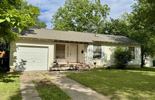 2713 Halbert Street - 2713 Halbert Street, Fort Worth, TX 76112