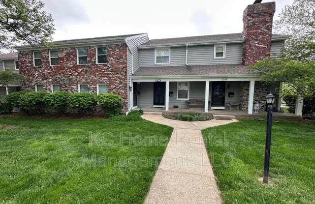 6753 N. Askew Cir - 6753 North Askew Circle, Gladstone, MO 64119