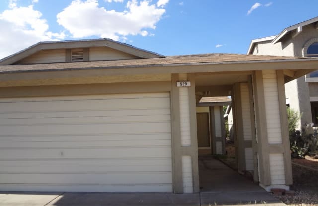 529 Inness Ave - 529 Inness Avenue, Henderson, NV 89011