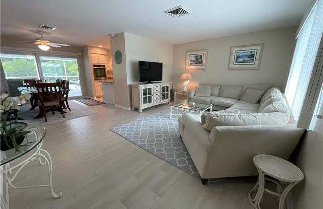 120 Tropical Shores Way Gallery 3