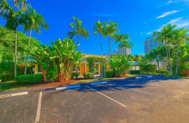 3217 NE 7th Pl photos photos