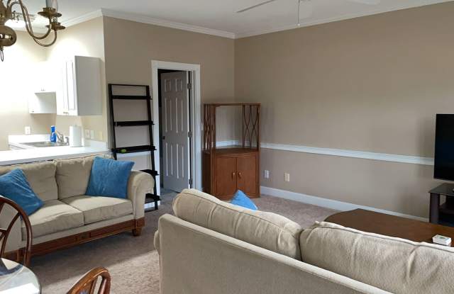 2nd Floor 1 Bedroom Condo in Myrtlewood photos photos