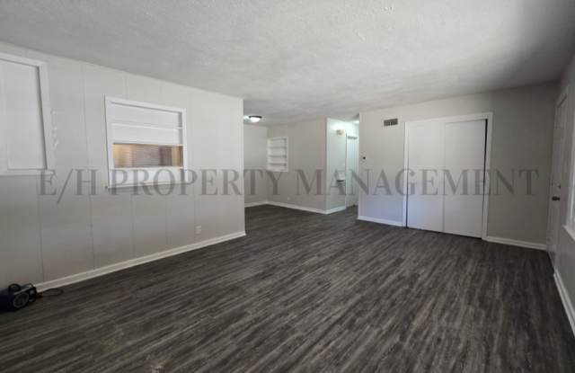1656 Jackson North Avenue photos photos