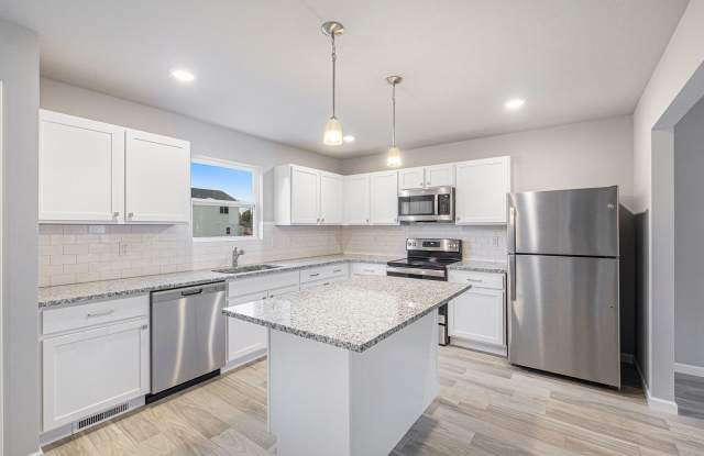 1959 Bluff Ridge Court Gallery 3