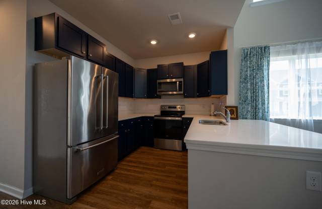 7546 Knightbell Circle Gallery 3
