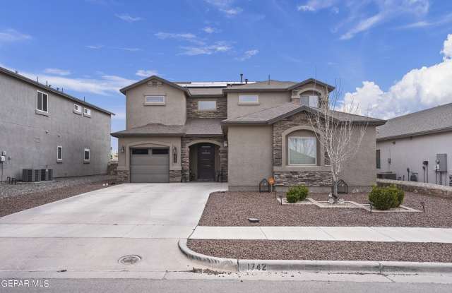 1742 BREEDER CUP Way photos photos