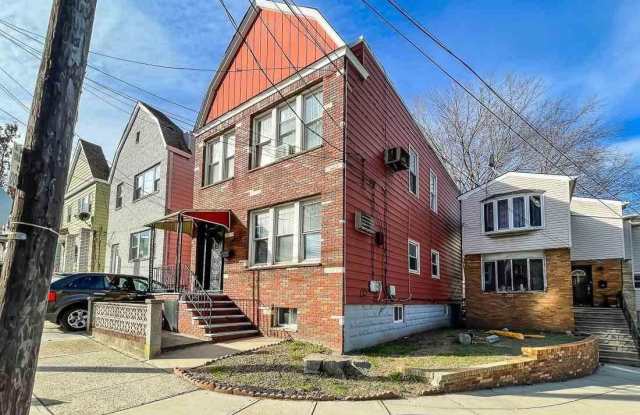 335 COLUMBIA AVE photos photos