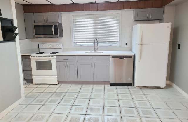 17 Stearns Street - 1 photos photos