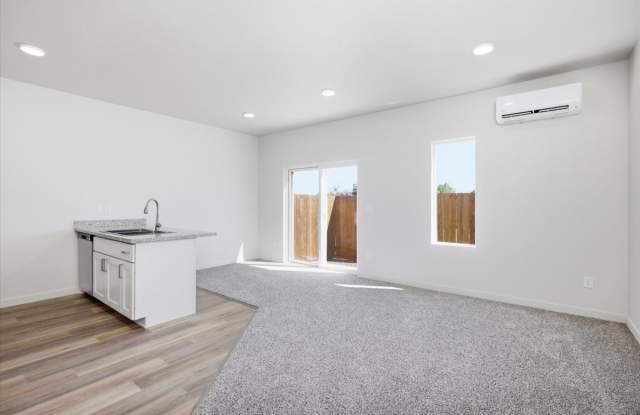 2028 Sunset Dr, Unit 3 Gallery 3