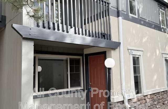 780 Moorhead Circle Gallery 1