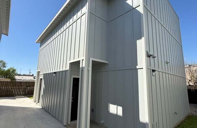475 JEFERSON Gallery 3