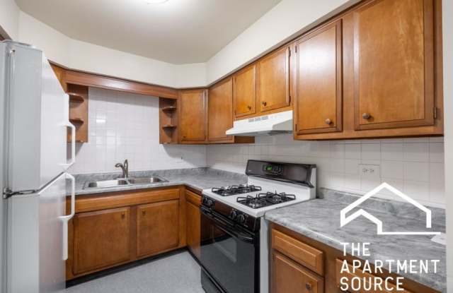 328 Marengo Ave. - 328 Marengo Avenue, Forest Park, IL 60130