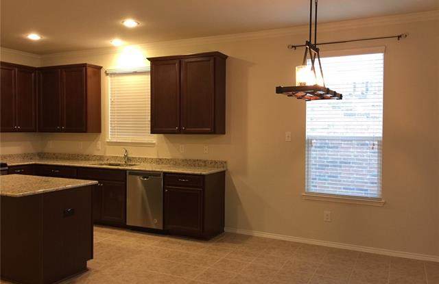 2404 Simmental Road Gallery 3