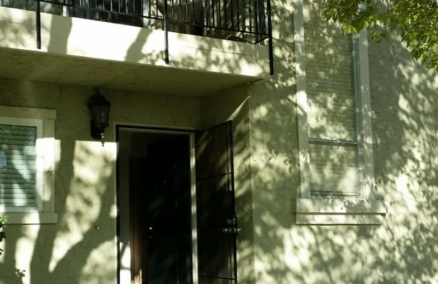 4 Meadowbrook Ave photos photos