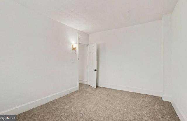 524 N 16TH Street Gallery 4