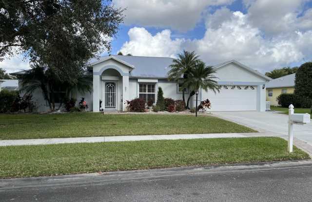 5020 4th Place photos photos 5020 4th Place photos photos