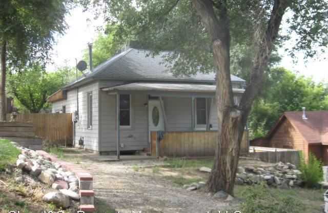 323 East 2nd St - 323 East 2nd Street, Rifle, CO 81650