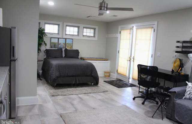 7703 NEWCASTLE DR Gallery 3
