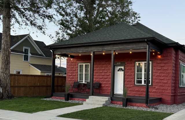 1139 North Gould Street - 1139 North Gould Street, Sheridan, WY 82801