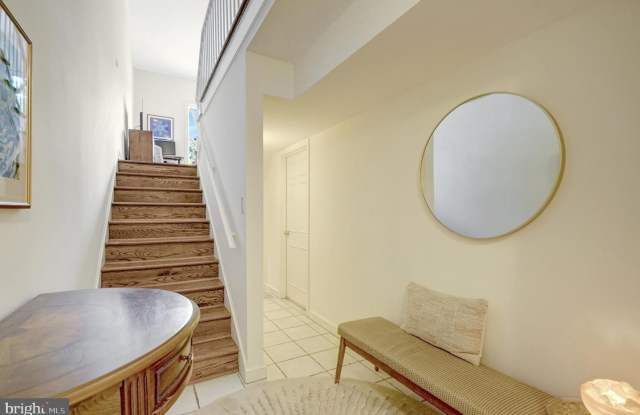 117 PRINCESS ST Gallery 4