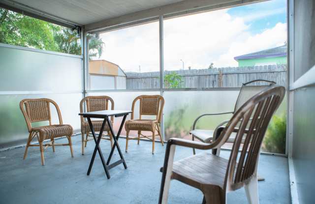 1421 N Palmway Gallery 2