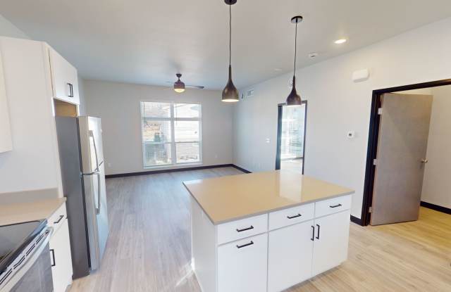 2807 Oakland photos photos