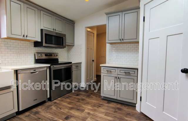 11438 SE Regatta View Ln Gallery 3