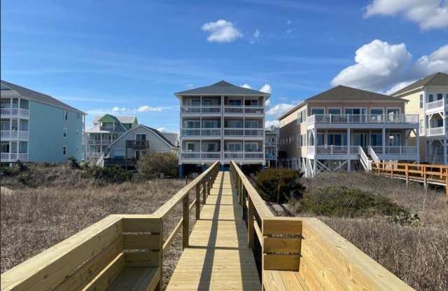 SHORT TERM LEASE Oceanfront - 714 Carolina Beach Avenue North, Carolina Beach, NC 28428
