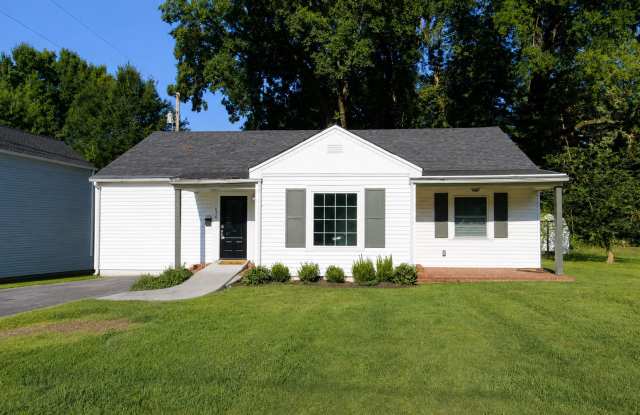 Updated 5-Bedroom, 3-Bath Home with Washer and Dryer Included photos photos