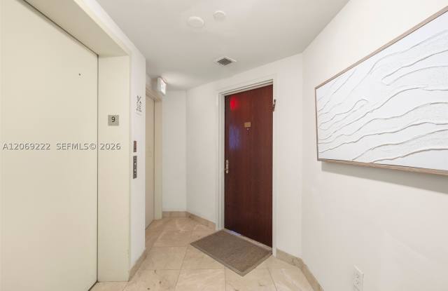 9559 Collins Ave Gallery 2