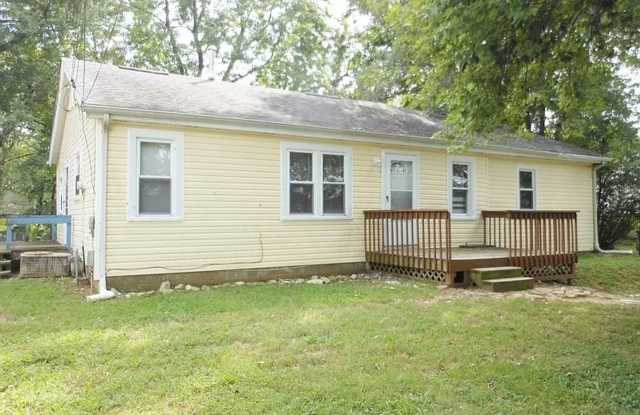 Three Bedroom Home with Main Floor Laundry on a Large Acre + Lot!! photos photos Three Bedroom Home with Main Floor Laundry on a Large Acre + Lot!! photos photos