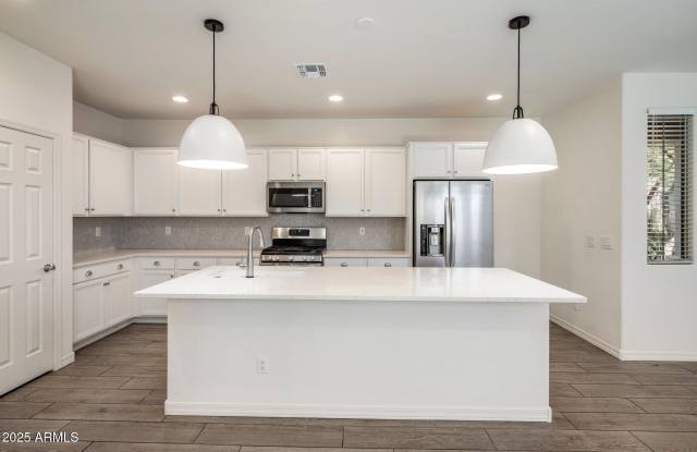 5809 W WARNER Street photos photos