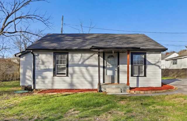 3703 Redding Road photos photos