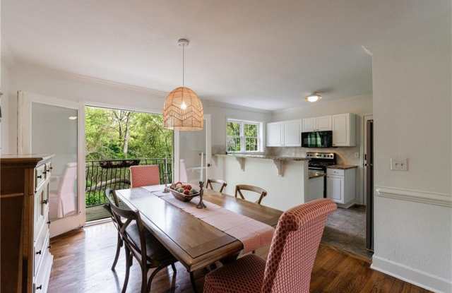 115 Peachtree Memorial Drive NW unit: C1 photos photos