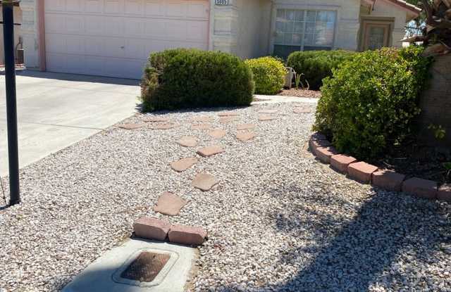 AMERICANA Property Mgmt - 1 story house, 3 beds in Guard-Gated Golf Community! photos photos