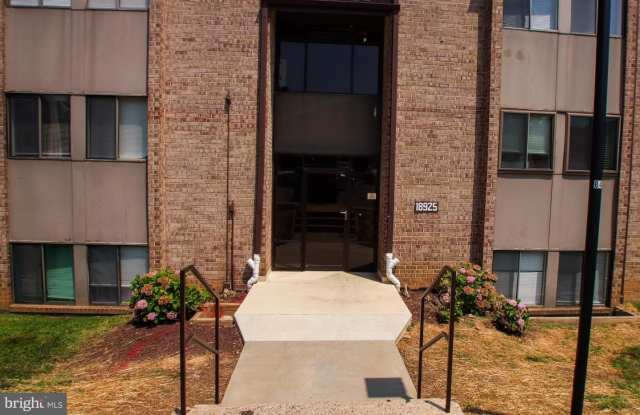 18925 MILLS CHOICE RD #18925 photos photos