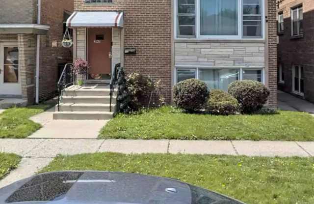3140 Ridgeland Avenue - 3140 Ridgeland Avenue, Berwyn, IL 60402 3140 Ridgeland Avenue - 3140 Ridgeland Avenue, Berwyn, IL 60402