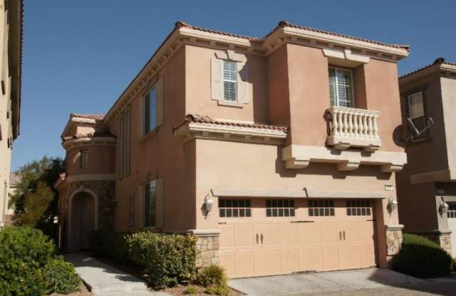 2407 Granada Bluff Court photos photos