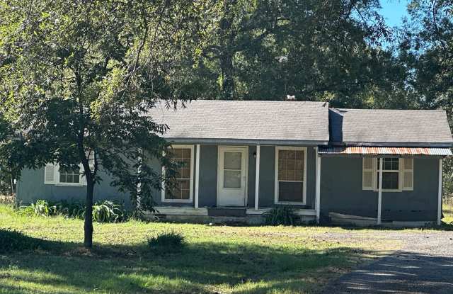 Welcome to this charming 3-bedroom, 1.5-bathroom home located in the scenic outskirts of Atkins, AR. - 581 Talley Lane, Pope County, AR 72823