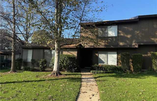 204 Hollyglen Lane - 204 Hollyglen Lane, San Dimas, CA 91773